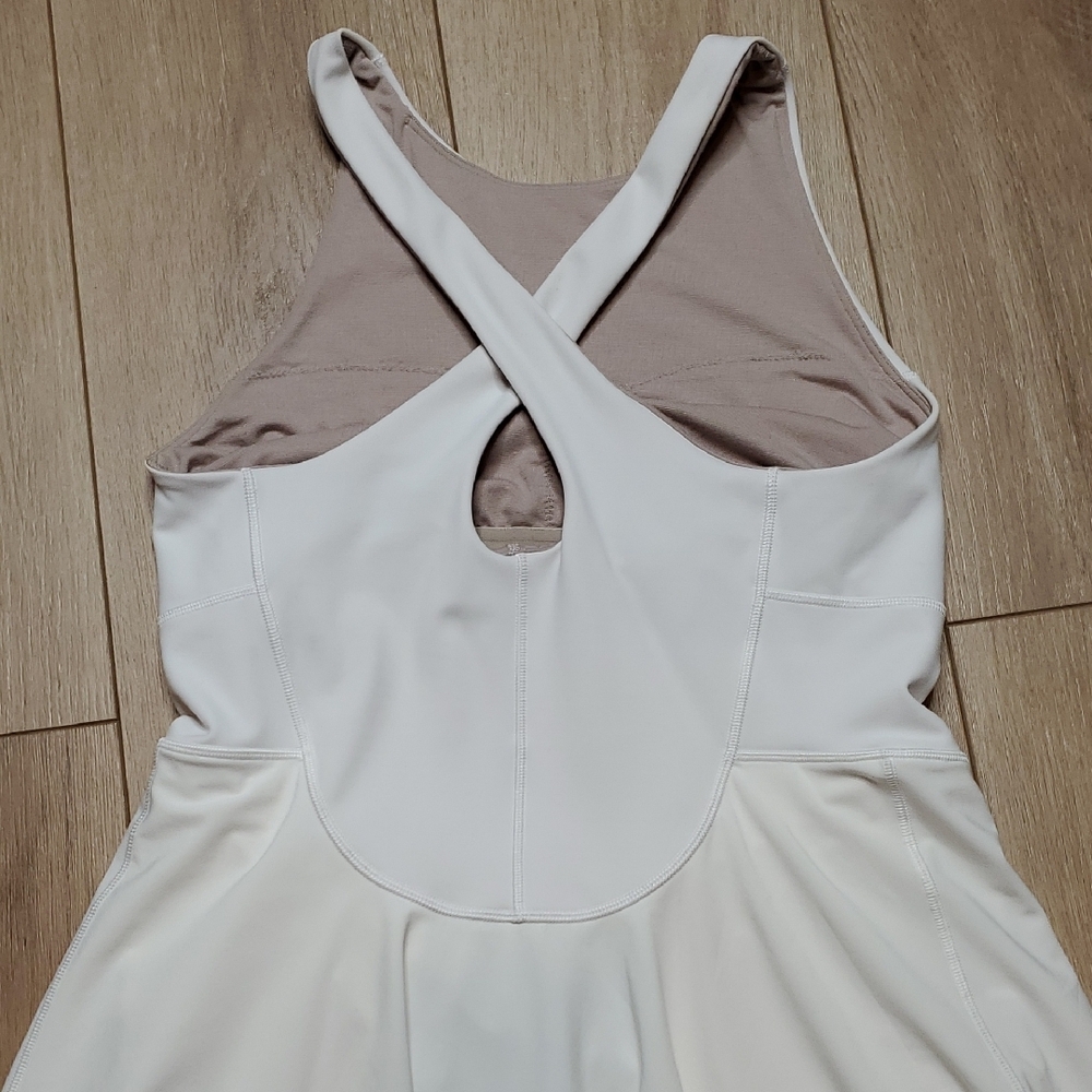 Lululemon Court Crush Dress Size 10 - Picture 10 of 16